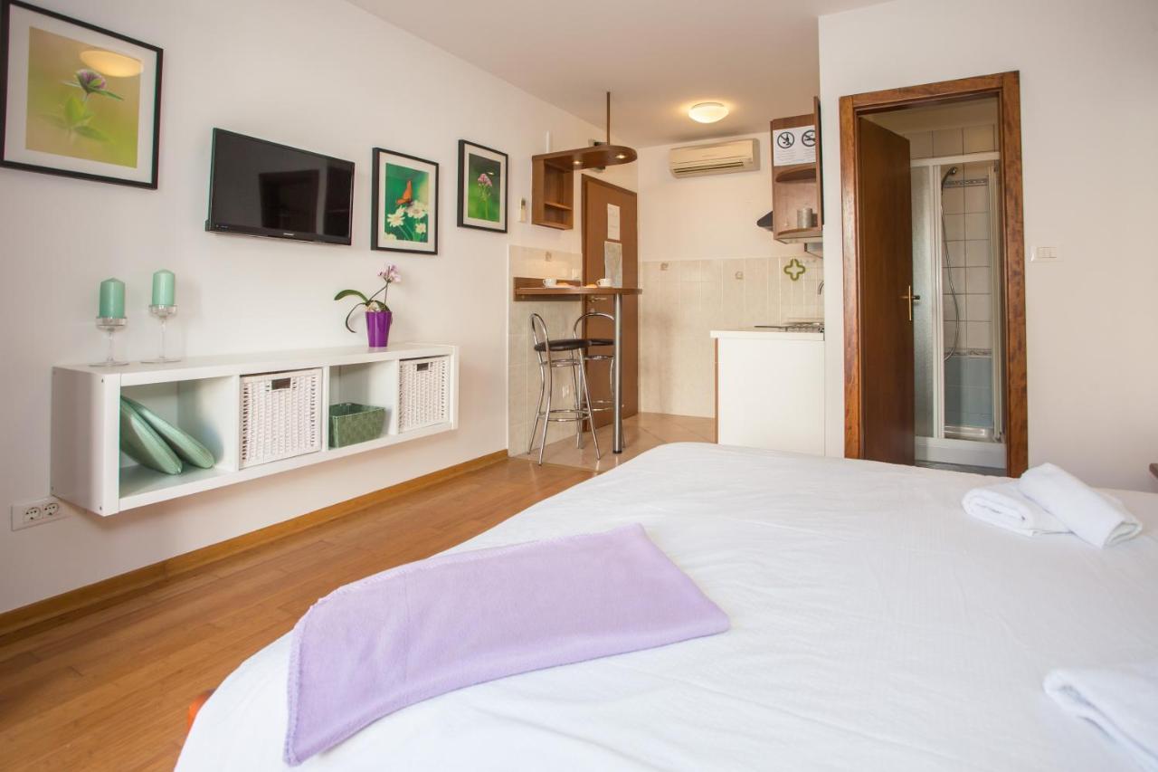 Studio Bel Пореч Экстерьер фото