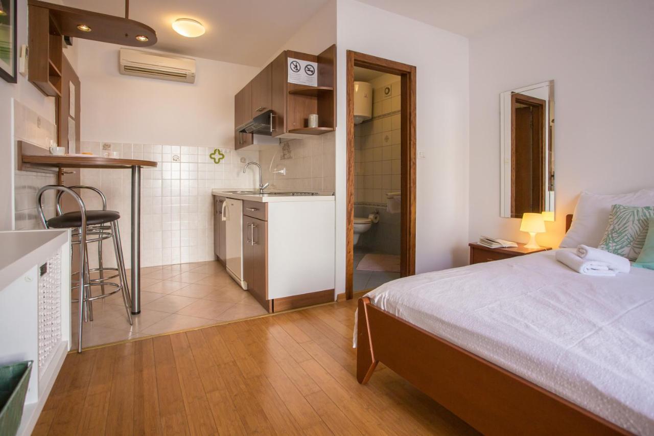 Studio Bel Пореч Экстерьер фото
